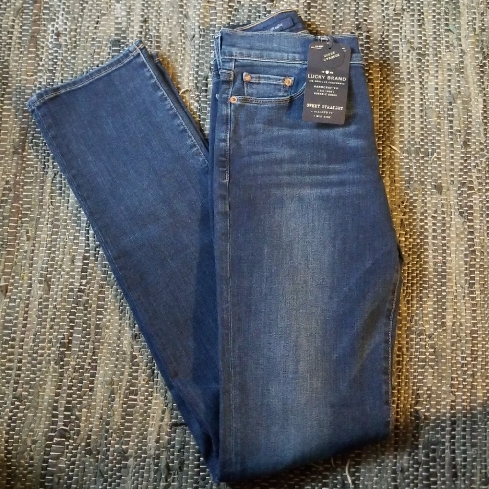 Sweet Straight Lucky Jeans